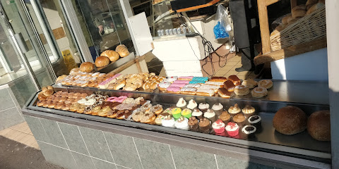 Foto de Ingles Bakery – Lea Bridge Road (South)