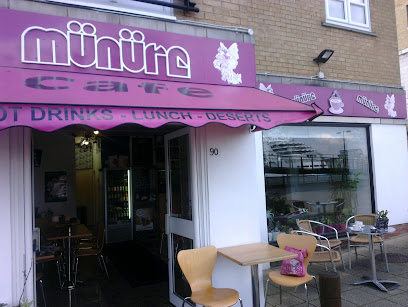 Munure's Cafe